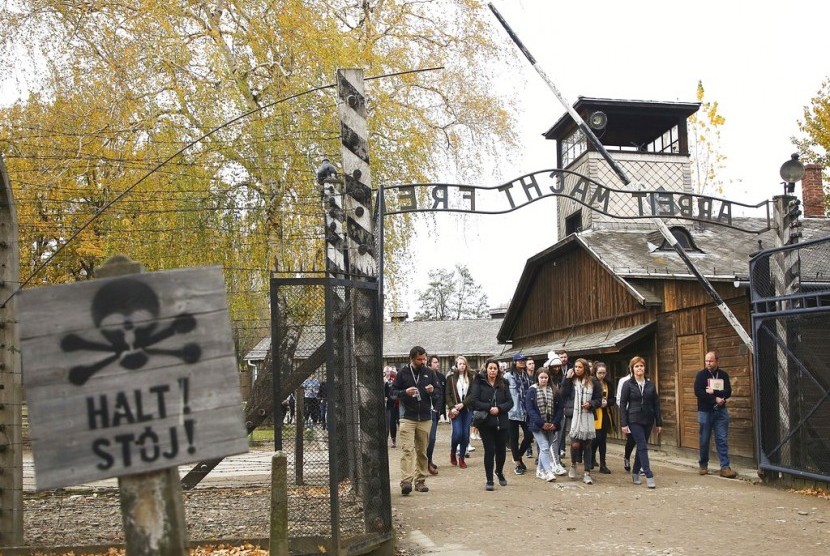 Keturunan Korban Holokos Kembali Ke Jerman?